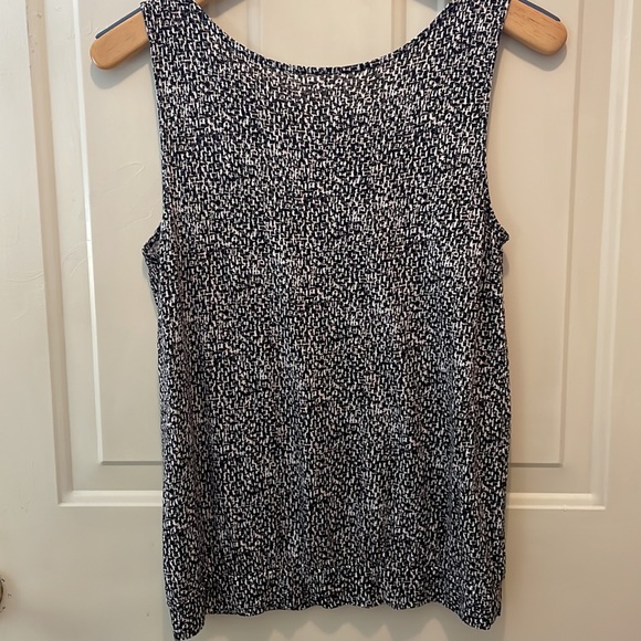 LOFT sleeveless top - Picture 9 of 10